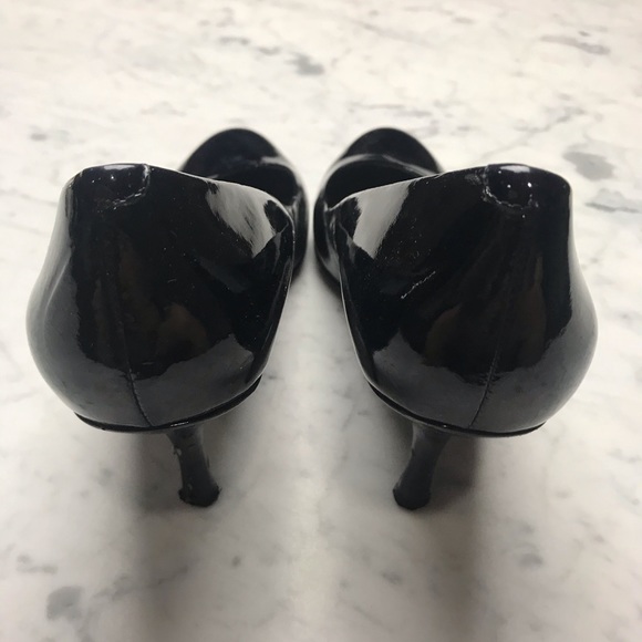 Kelly & Katie Black Round Toe Patent Leather Heels - Picture 6 of 8